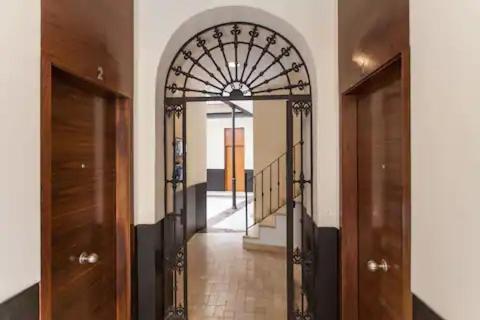 Dreams Home Alameda Севилья Экстерьер фото